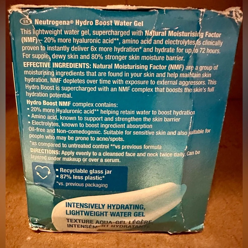 Neutrogena Hydro Boost Water Gel, Hyaluronic Acid Hydrating Facial Moisturizer - Picture 3 of 7